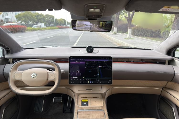 Used Nio ET9 2025 100kWh Signature Edition Interior 12