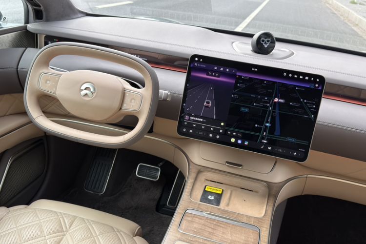 Used Nio ET9 2025 100kWh Signature Edition Interior 2