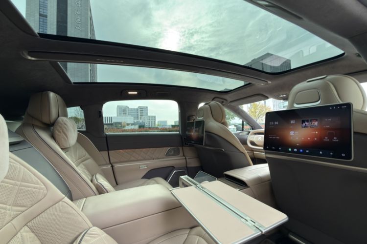 Used Nio ET9 2025 100kWh Signature Edition Interior 3