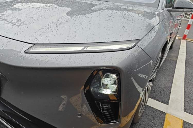 Used Nio ET9 2025 100kWh Signature Edition Left Front Headlight