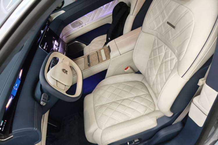 Used Nio ET9 2025 100kWh Signature Edition Left Front Seat