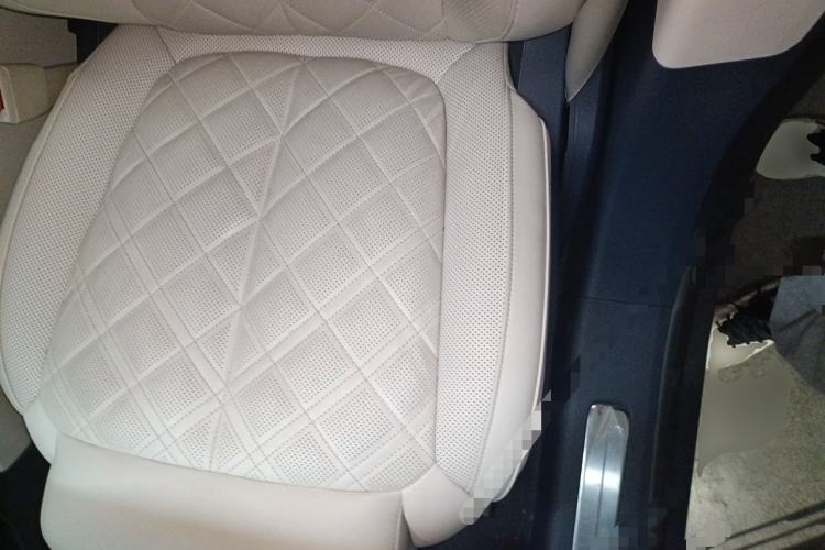 Used Nio ET9 2025 100kWh Signature Edition Left Front Seat