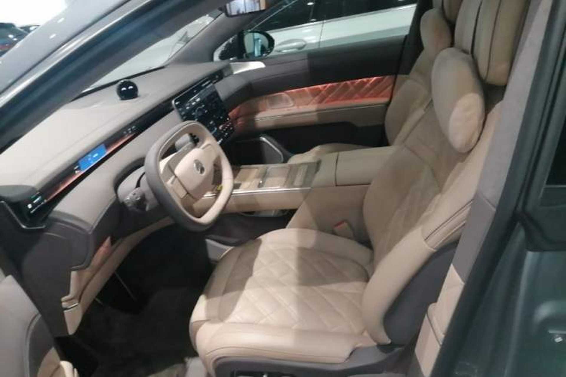 Used Nio ET9 2025 100kWh Signature Edition Left Front Seat