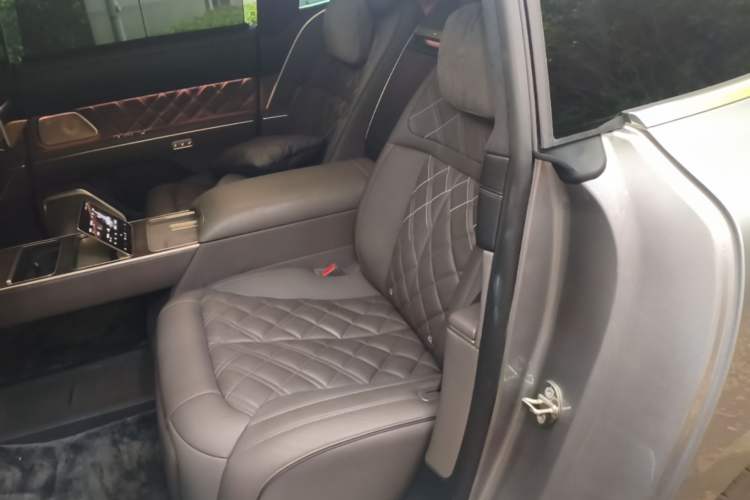 Used Nio ET9 2025 100kWh Signature Edition Left Rear Seat