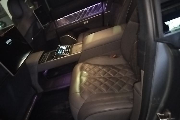 Used Nio ET9 2025 100kWh Signature Edition Left Rear Seat