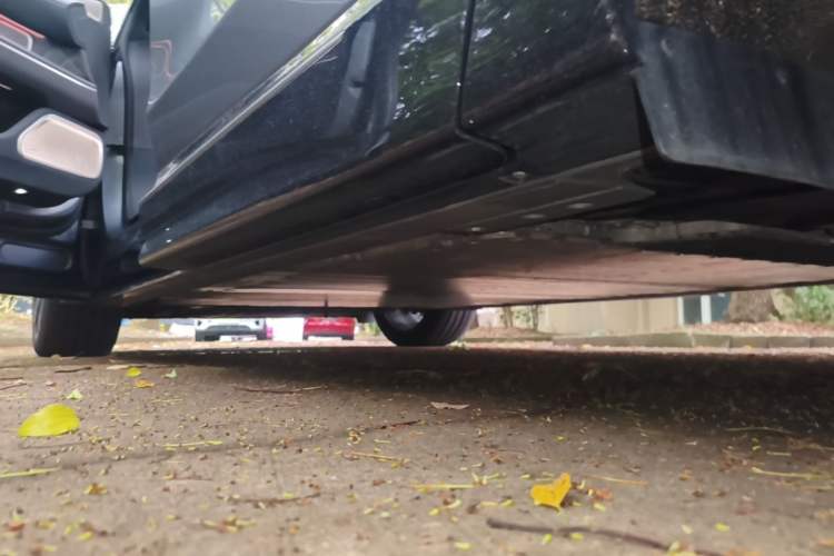 Used Nio ET9 2025 100kWh Signature Edition Left Side Sill