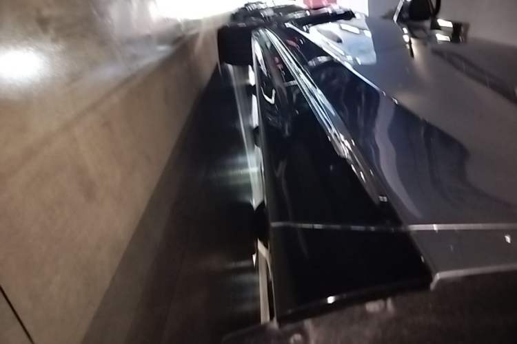 Used Nio ET9 2025 100kWh Signature Edition Left Side Sill