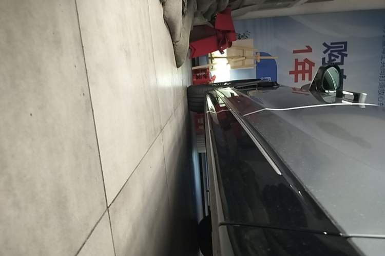 Used Nio ET9 2025 100kWh Signature Edition Left Side Sill