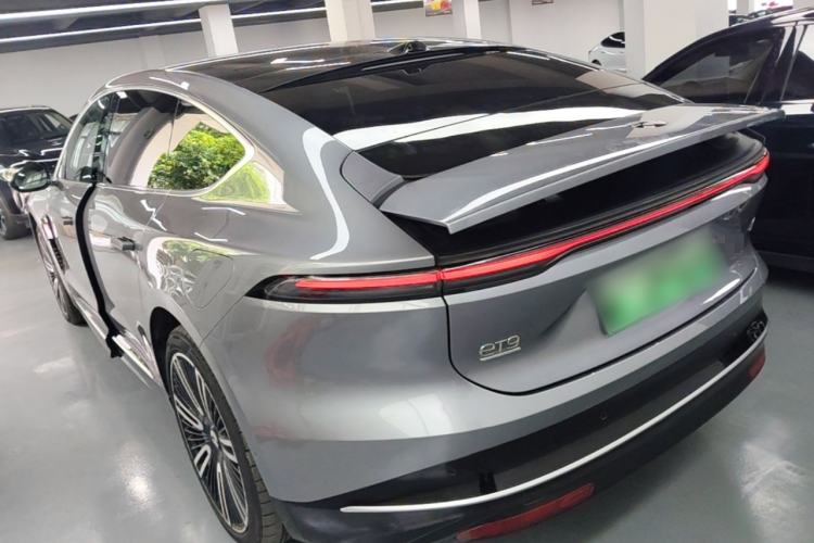 Used Nio ET9 2025 100 kWh Rear Left 45 Deg