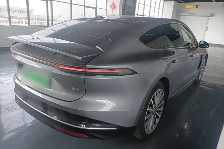 Used Nio ET9 2025 100kWh Signature Edition Rear Right 45 Deg