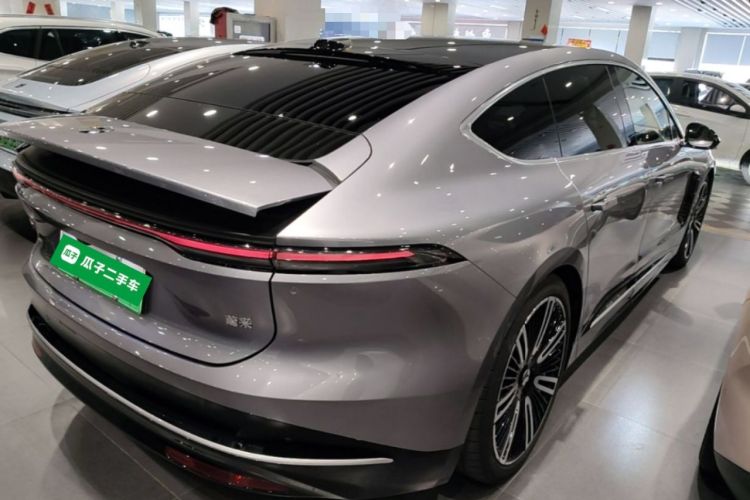 Used Nio ET9 2025 100kWh Signature Edition Rear Right 45 Deg