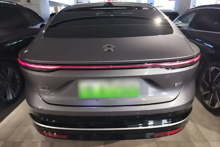 Used Nio ET9 2025 100kWh Signature Edition Rear