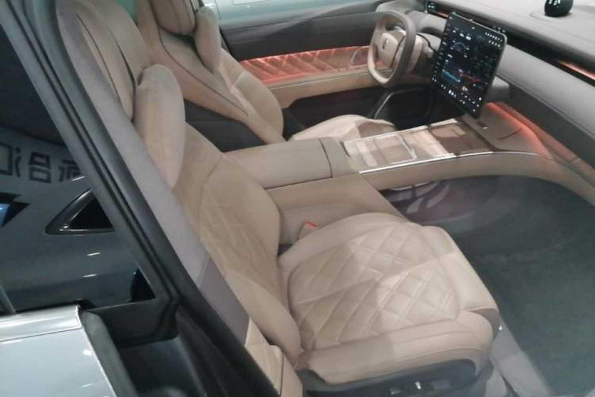 Used Nio ET9 2025 100kWh Signature Edition Right Front Seat