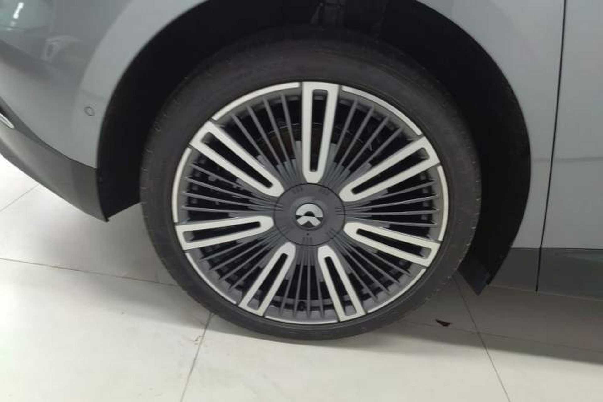Used Nio ET9 2025 100kWh First-Edition Limited Edition Right Rear Wheel Hub