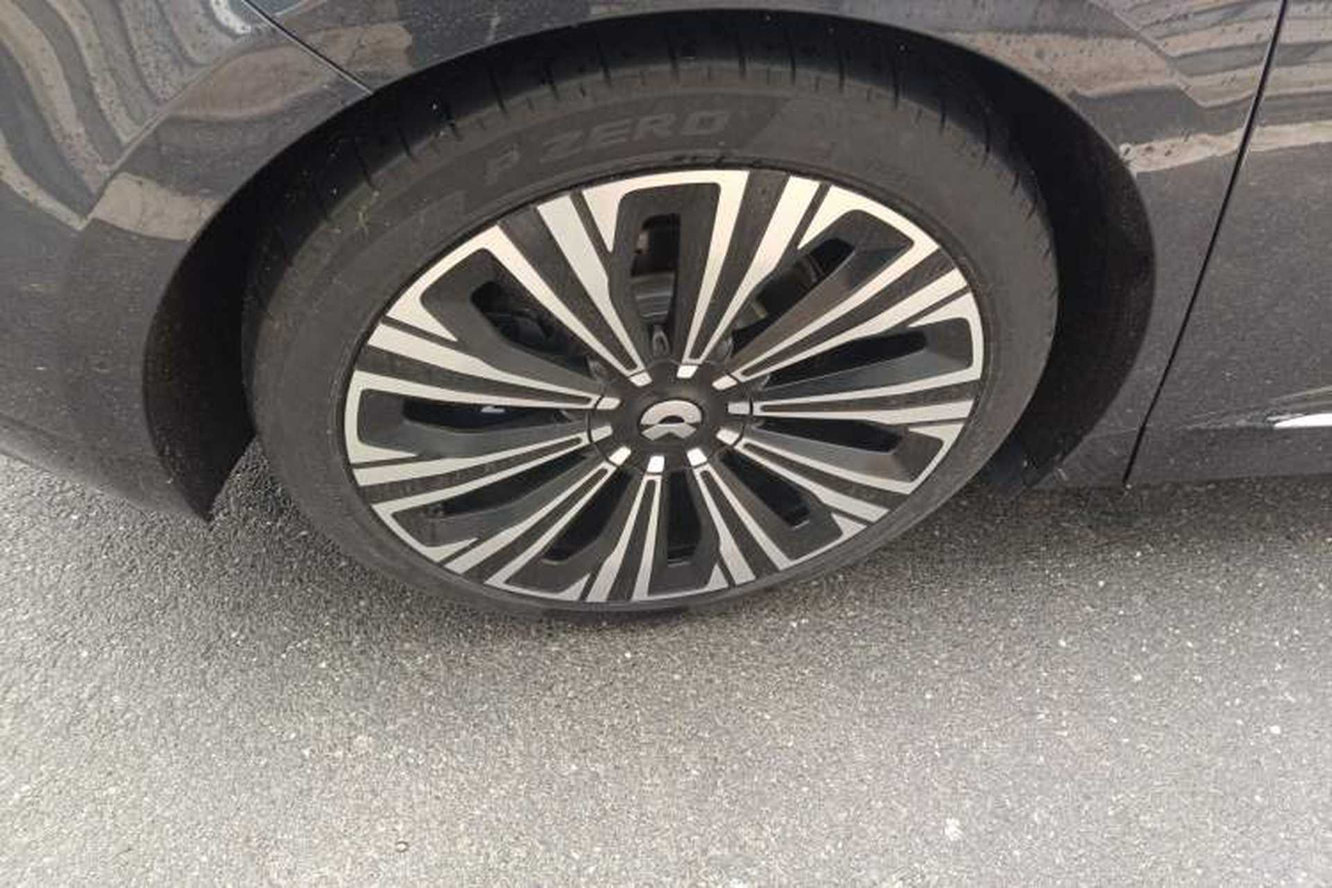 Used Nio ET9 2025 100 kWh Right Rear Wheel Hub