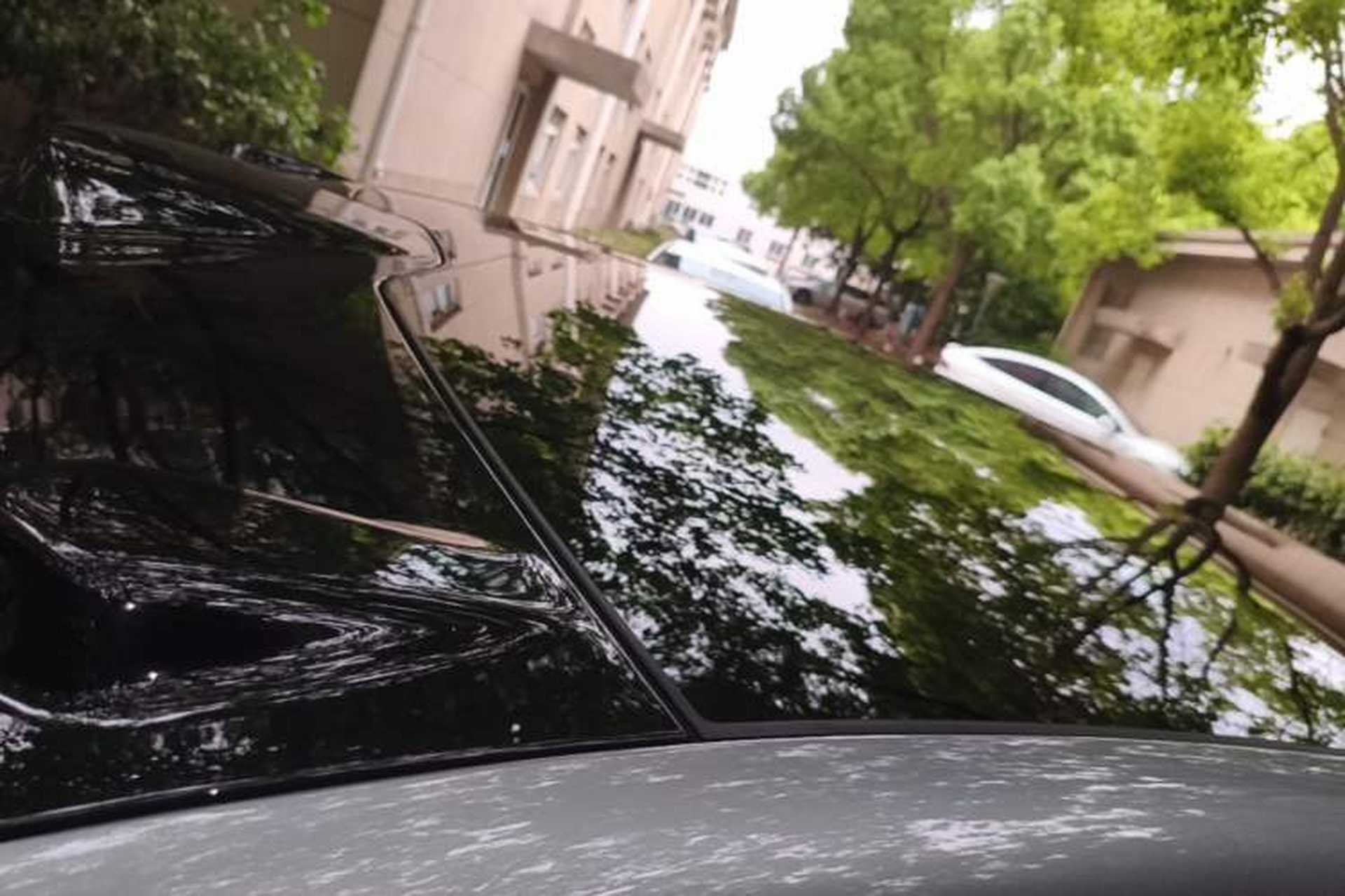 Used Nio ET9 2025 100kWh Signature Edition Roof