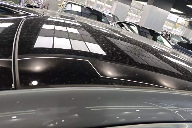 Used Nio ET9 2025 100kWh Signature Edition Roof