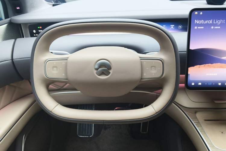 Used Nio ET9 2025 100kWh Signature Edition Steering Wheel