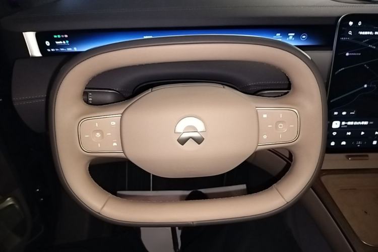 Used Nio ET9 2025 100kWh Signature Edition Steering Wheel