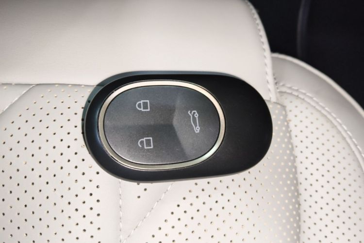 Used Nio ET9 2025 100kWh Signature Edition Vehicle Key