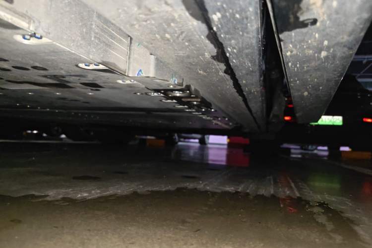 Used Nio ET9 2025 100kWh Signature Edition Chassis Front Left