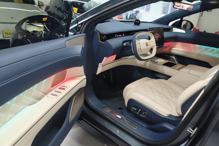 Used Nio ET9 2025 100 kWh Driver Seat