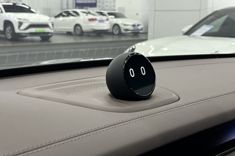Used Nio ET9 2025 100 kWh Interior 1