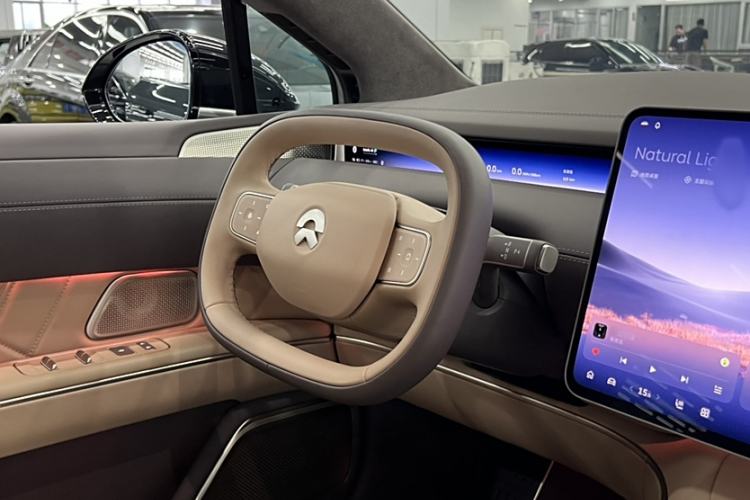 Used Nio ET9 2025 100 kWh Interior 3