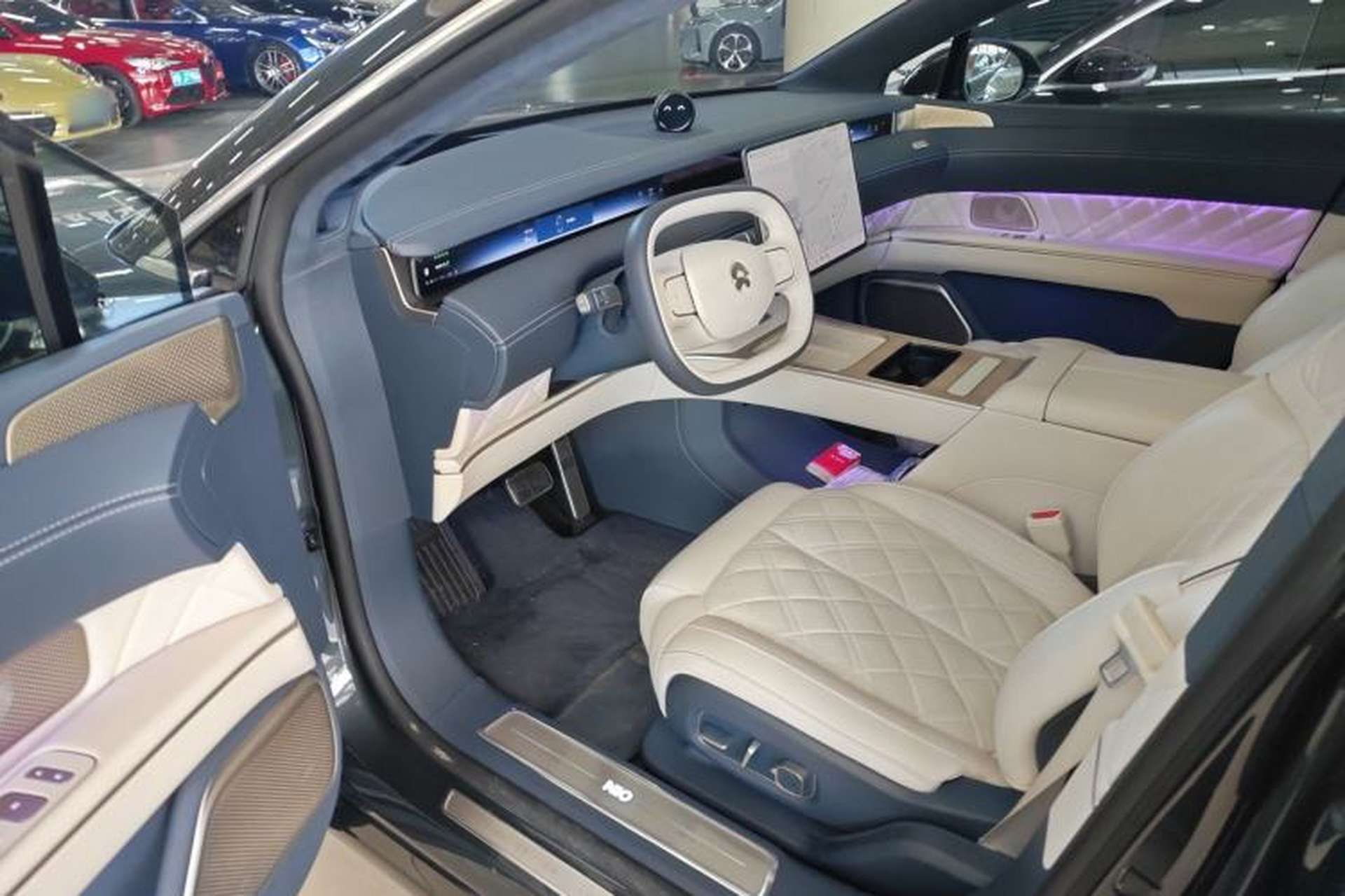 Used Nio ET9 2025 100kWh Signature Edition Interior 3