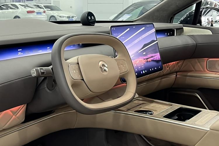 Used Nio ET9 2025 100 kWh Interior 4