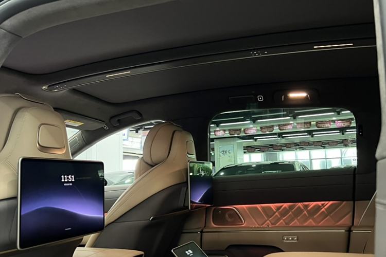 Used Nio ET9 2025 100 kWh Interior 5