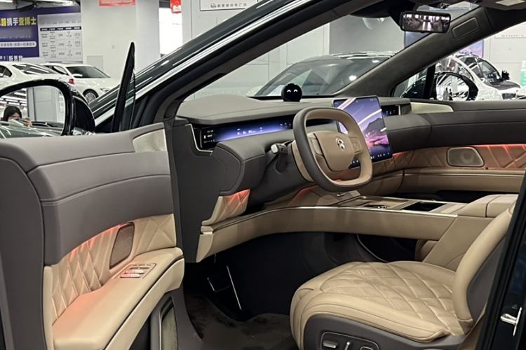 Used Nio ET9 2025 100 kWh Interior 9