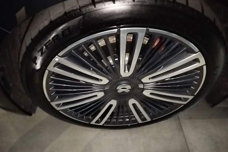 Used Nio ET9 2025 100kWh First-Edition Limited Edition Left Front Wheel Hub