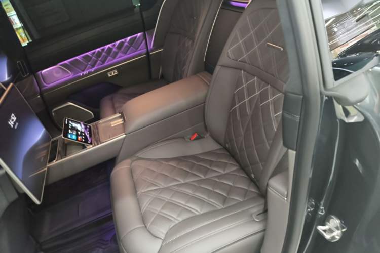 Used Nio ET9 2025 100kWh Signature Edition Left Rear Seat
