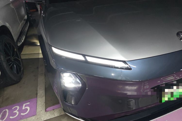Used Nio ET9 2025 100kWh Signature Edition Right Front Headlight