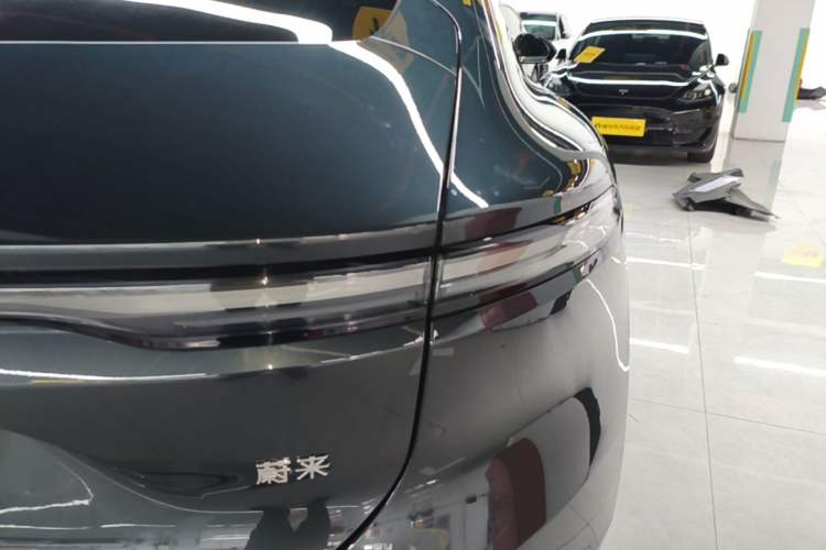 Used Nio ET9 2025 100 kWh Right Rear Taillight