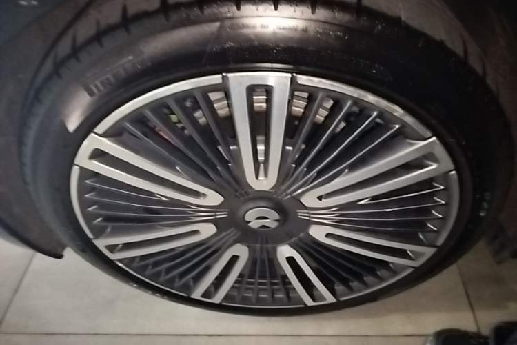 Used Nio ET9 2025 100kWh First-Edition Limited Edition Right Rear Wheel Hub