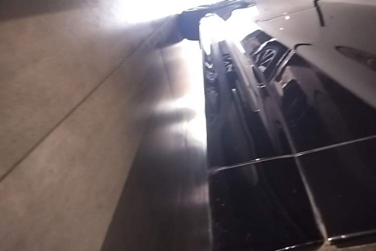 Used Nio ET9 2025 100kWh First-Edition Limited Edition Right Side Sill