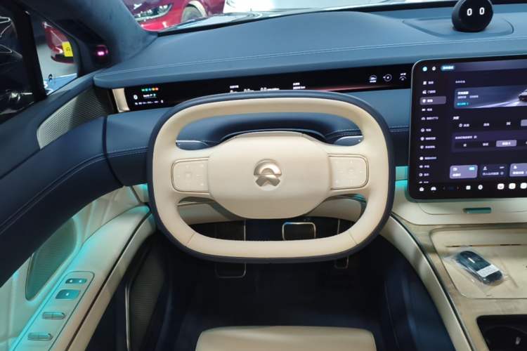 Used Nio ET9 2025 100 kWh Steering Wheel