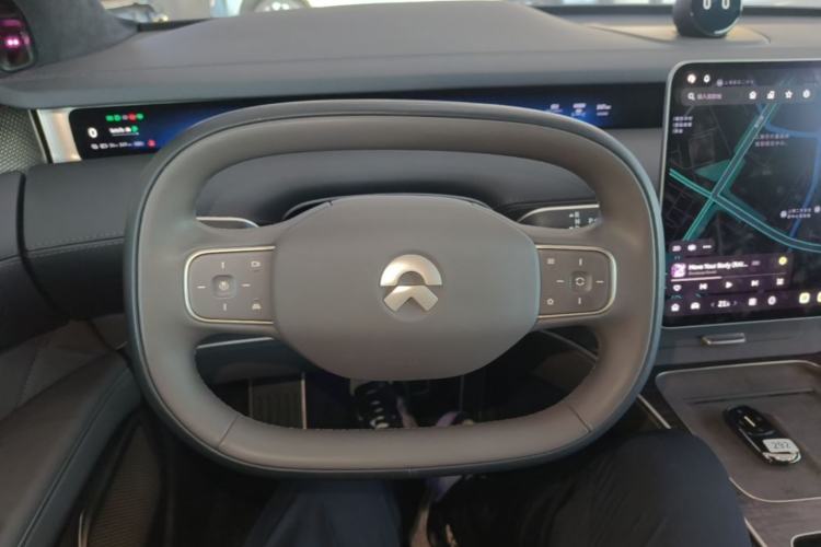 Used Nio ET9 2025 100 kWh Steering Wheel