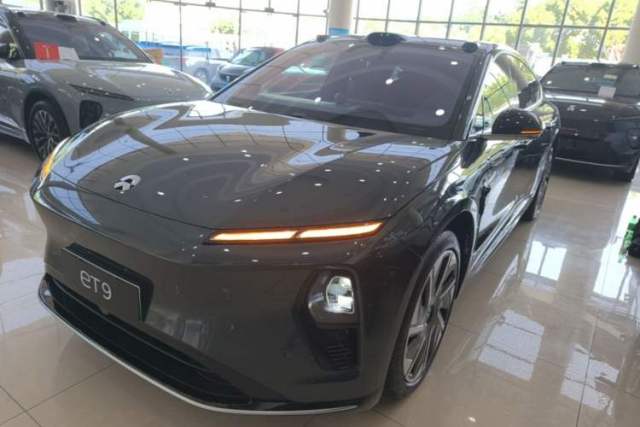 Used Nio ET9 2025 100 kWh
