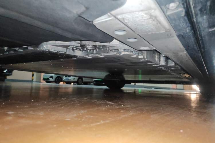 Used Nio ET9 2025 100kWh Signature Edition Chassis Rear Right