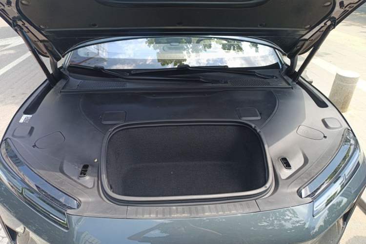 Used Nio ET9 2025 100 kWh Engine Bay