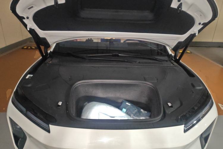Used Nio ET9 2025 100kWh Signature Edition Engine Bay