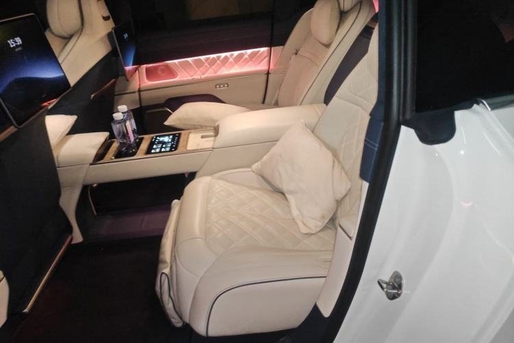 Used Nio ET9 2025 100kWh Signature Edition Left Rear Seat