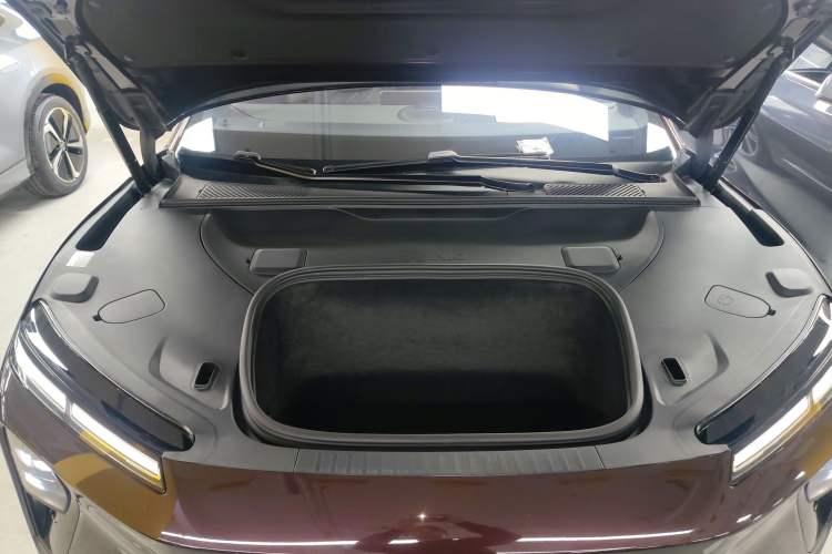 Used Nio ET9 2025 100kWh Signature Edition Engine Bay