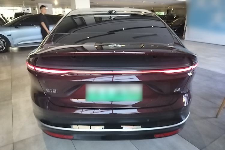 Used Nio ET9 2025 100 kWh Rear