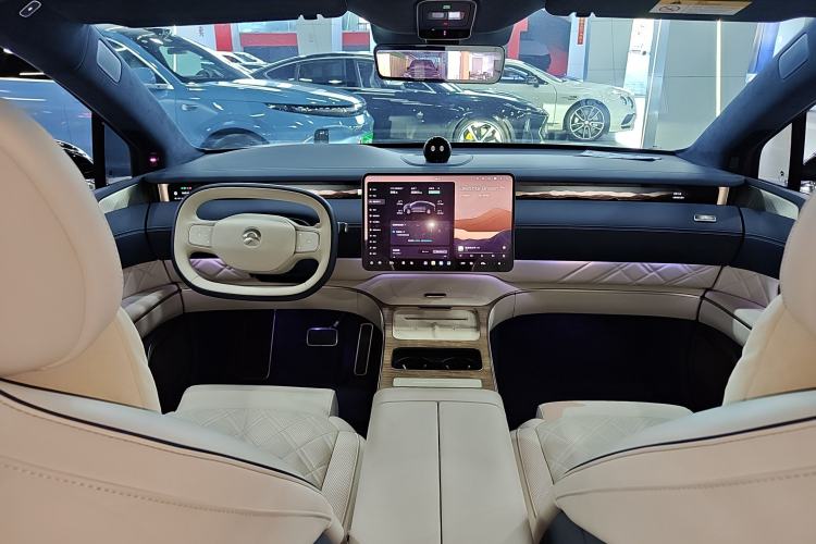 Used Nio ET9 2025 100kWh First-Edition Limited Edition Center Console