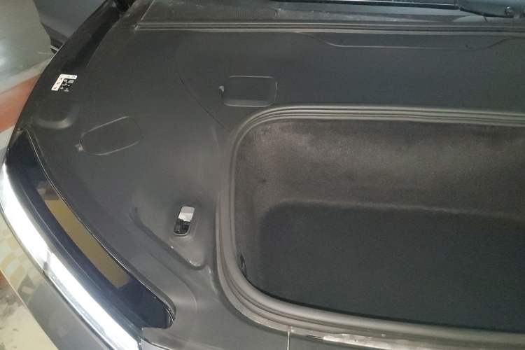 Used Nio ET9 2025 100kWh First-Edition Limited Edition Engine Bay Right