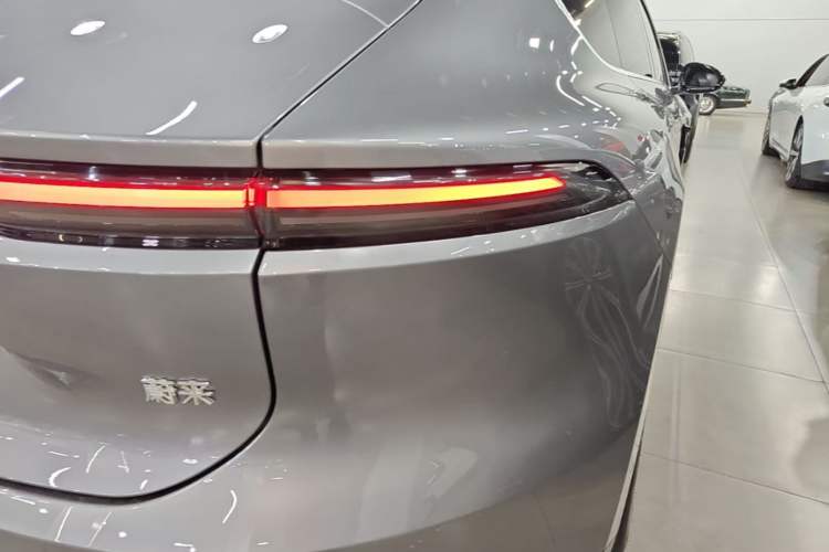 Used Nio ET9 2025 100kWh First-Edition Limited Edition Exterior 8